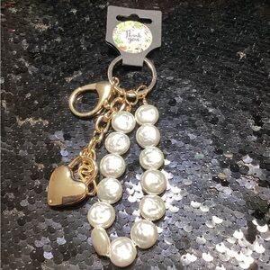 Elegant Freshwater Pearl with Gold Heart Bag/Key Charm